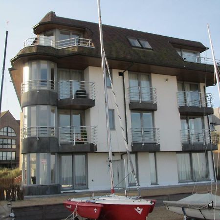 Malibu Beach Koksijde Exterior photo