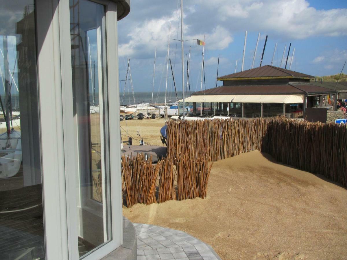 Malibu Beach Koksijde Exterior photo