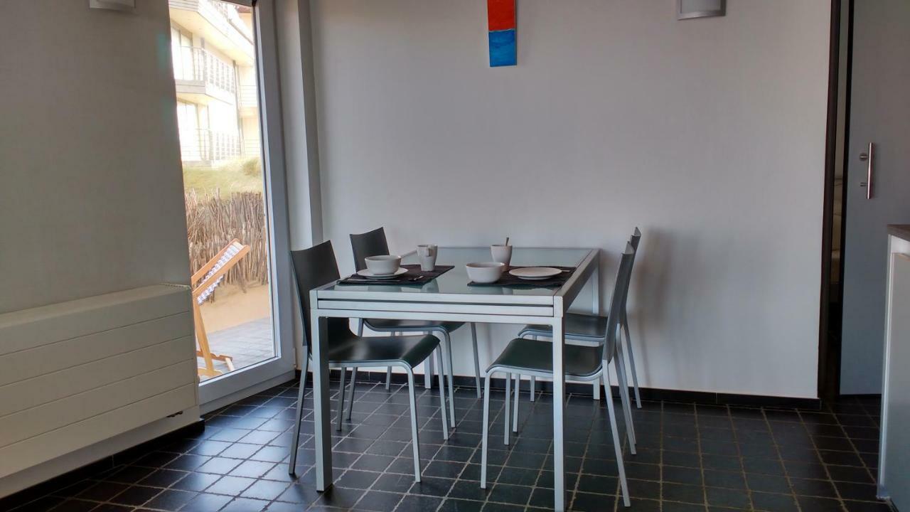 Malibu Beach Koksijde Exterior photo