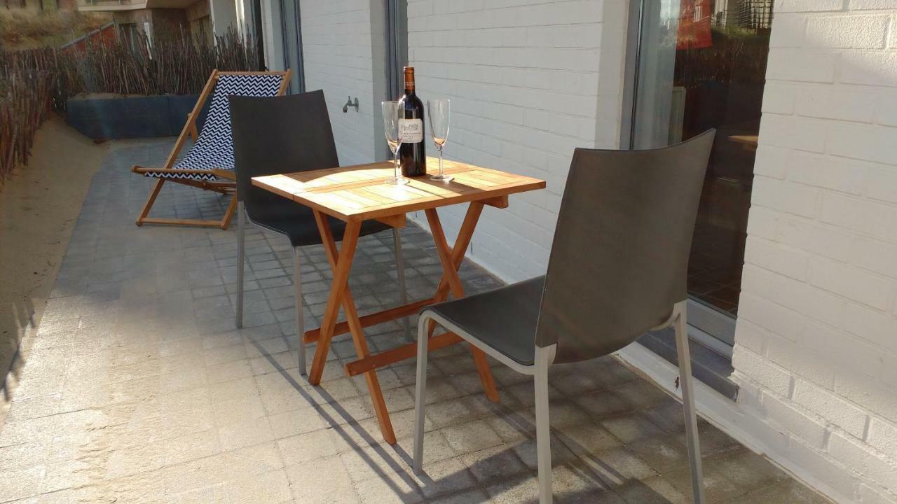 Malibu Beach Koksijde Exterior photo